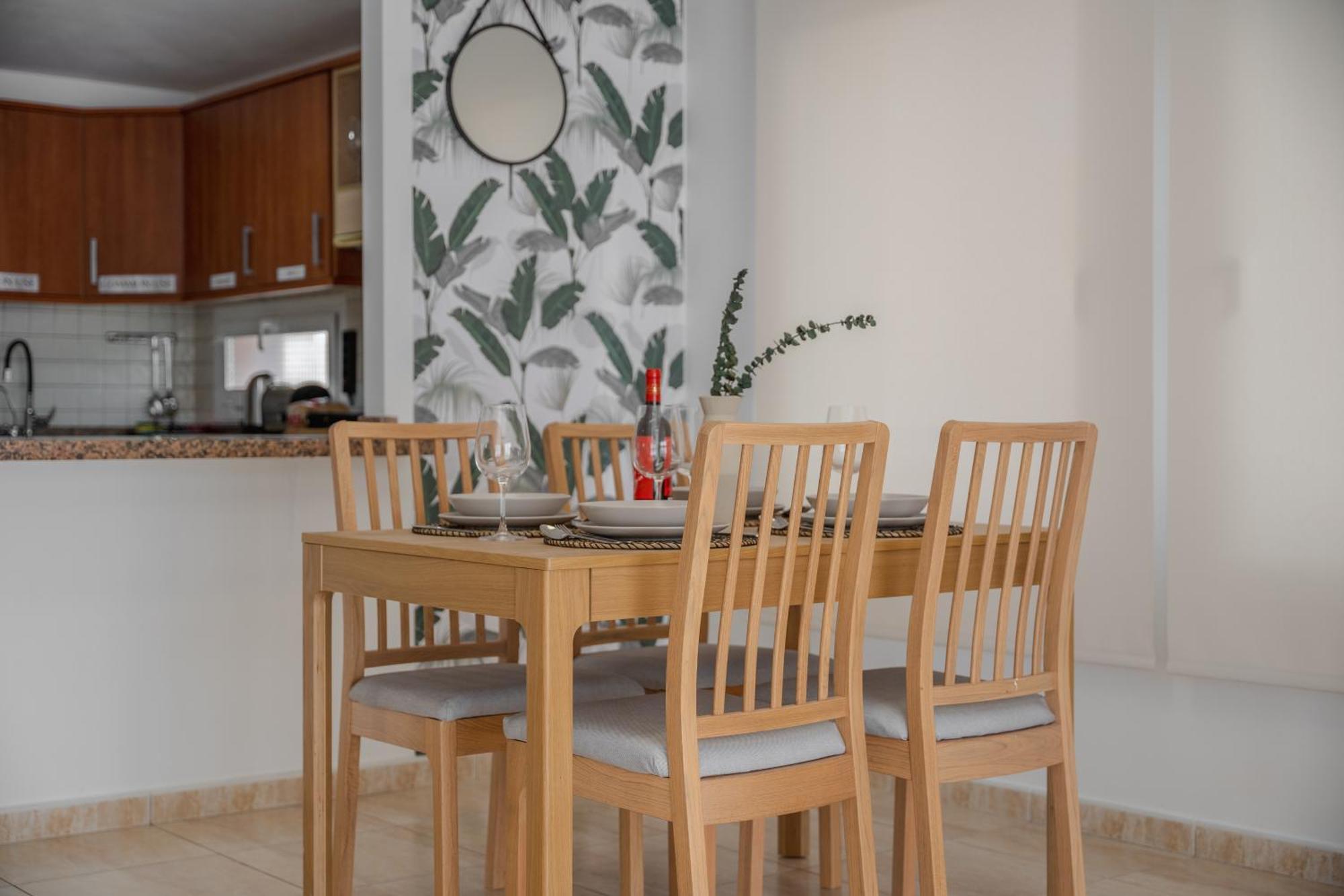Rooms City San Isidro  Luaran gambar